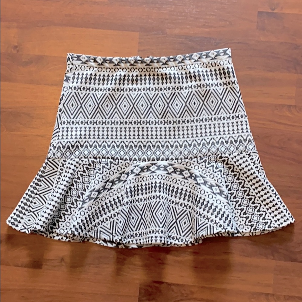 EUC Princess Vera Wang skirt